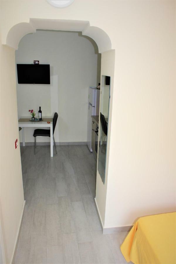 Stellanova Villa Наполи Екстериор снимка