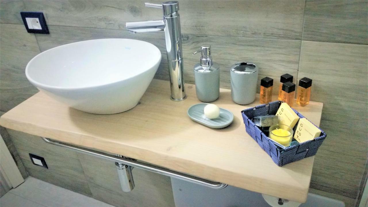 Stellanova Villa Наполи Екстериор снимка